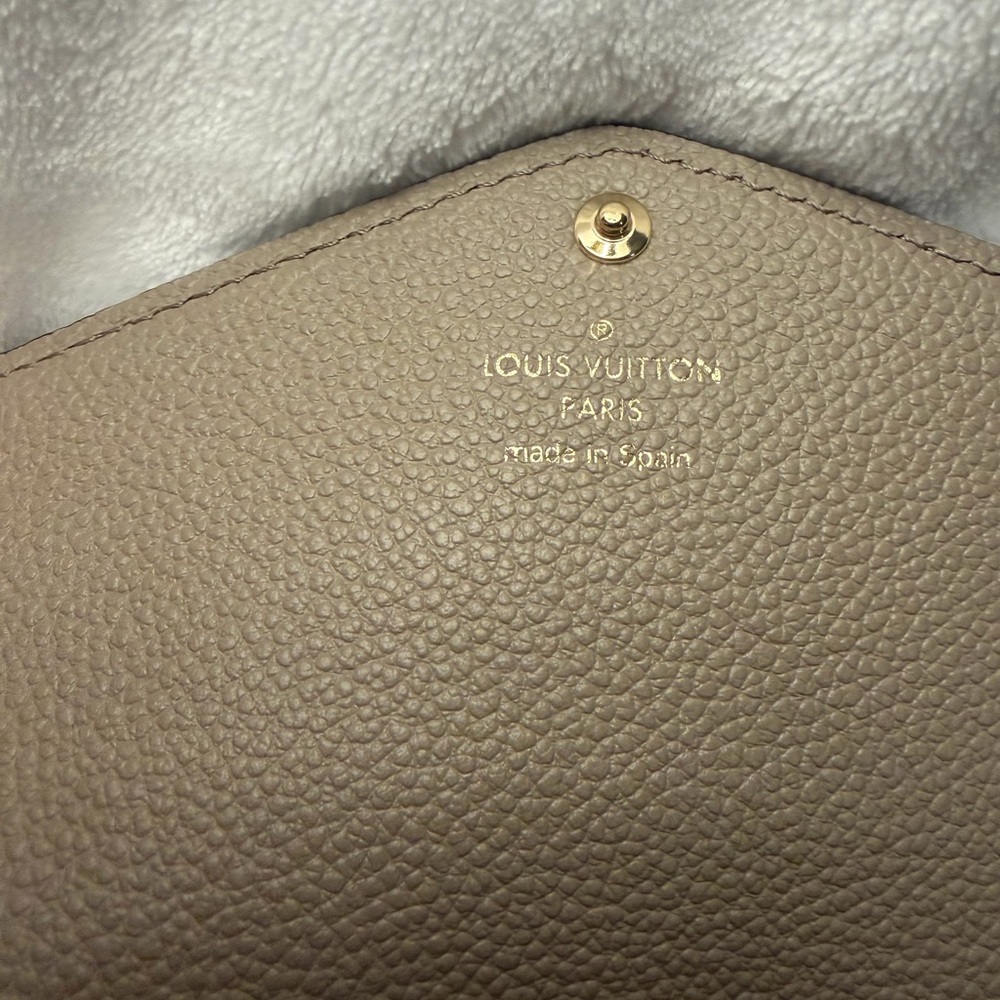 Louis Vuitton Taupe Monogram Shoulder Bag Set - Picture 6 of 16